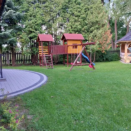 Goscinne Zych -