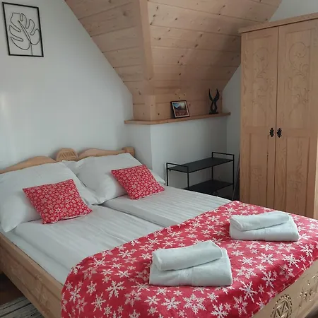 Goscinne Zych - Ferienhaus *